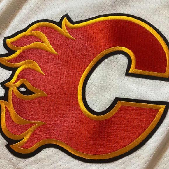 Vintage CCM Calgary Flames Mens Large L Sewn White Hockey Jersey - Picture 6 of 11